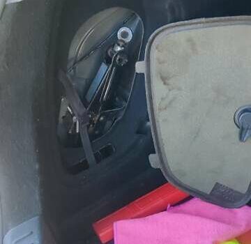 Чорний Мазда 3, об'ємом двигуна 1.6 л та пробігом 215 тис. км за 6500 $, фото 9 на Automoto.ua