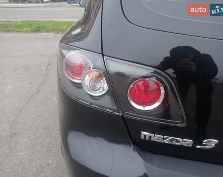 Черный Мазда 3, объемом двигателя 1.6 л и пробегом 165 тыс. км за 6100 $, фото 2 на Automoto.ua