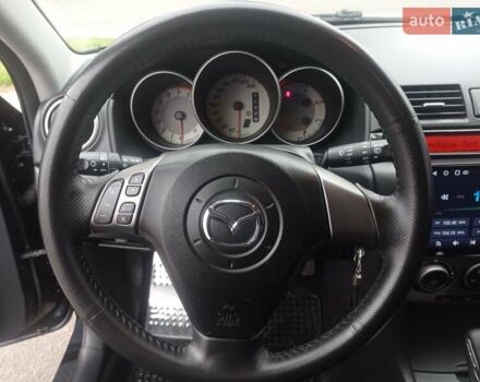 Черный Мазда 3, объемом двигателя 1.6 л и пробегом 165 тыс. км за 6100 $, фото 17 на Automoto.ua
