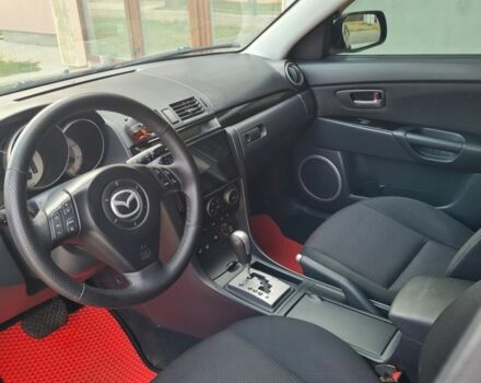 Черный Мазда 3, объемом двигателя 2 л и пробегом 120 тыс. км за 5400 $, фото 3 на Automoto.ua