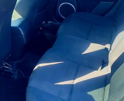 Чорний Мазда 3, об'ємом двигуна 1.6 л та пробігом 215 тис. км за 6500 $, фото 6 на Automoto.ua
