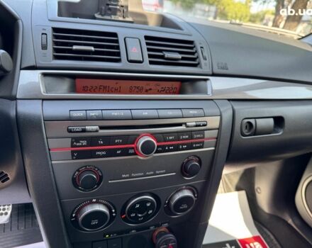 Черный Мазда 3, объемом двигателя 1.6 л и пробегом 131 тыс. км за 5990 $, фото 23 на Automoto.ua