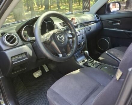 Черный Мазда 3, объемом двигателя 1.6 л и пробегом 200 тыс. км за 5700 $, фото 1 на Automoto.ua