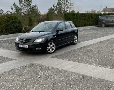 Черный Мазда 3, объемом двигателя 2 л и пробегом 220 тыс. км за 6000 $, фото 1 на Automoto.ua