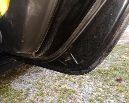 Черный Мазда 3, объемом двигателя 1.6 л и пробегом 246 тыс. км за 5500 $, фото 20 на Automoto.ua