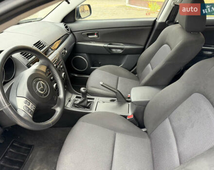 Черный Мазда 3, объемом двигателя 1.6 л и пробегом 217 тыс. км за 5800 $, фото 9 на Automoto.ua