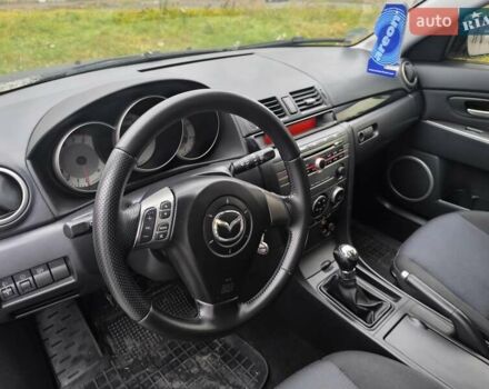 Чорний Мазда 3, об'ємом двигуна 1.6 л та пробігом 370 тис. км за 4500 $, фото 3 на Automoto.ua