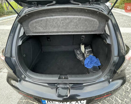 Черный Мазда 3, объемом двигателя 2 л и пробегом 220 тыс. км за 6000 $, фото 30 на Automoto.ua