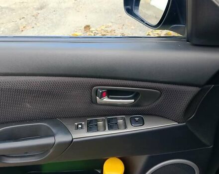 Чорний Мазда 3, об'ємом двигуна 1.6 л та пробігом 158 тис. км за 6000 $, фото 6 на Automoto.ua
