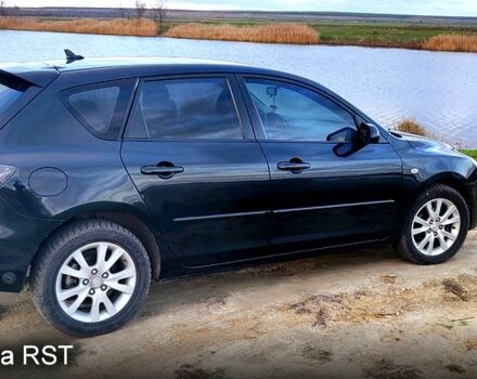 Черный Мазда 3, объемом двигателя 1.6 л и пробегом 193 тыс. км за 5000 $, фото 1 на Automoto.ua