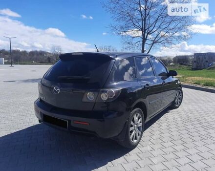 Черный Мазда 3, объемом двигателя 2 л и пробегом 222 тыс. км за 5700 $, фото 4 на Automoto.ua