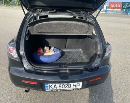 Черный Мазда 3, объемом двигателя 1.6 л и пробегом 247 тыс. км за 5000 $, фото 6 на Automoto.ua