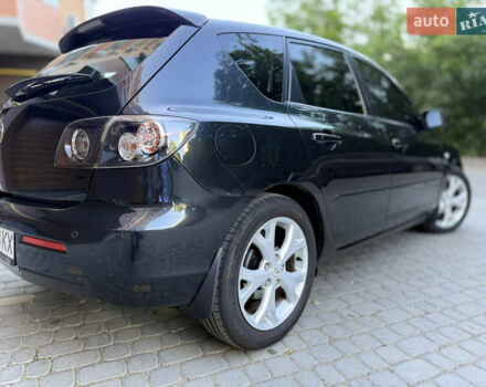 Черный Мазда 3, объемом двигателя 1.6 л и пробегом 205 тыс. км за 6400 $, фото 7 на Automoto.ua