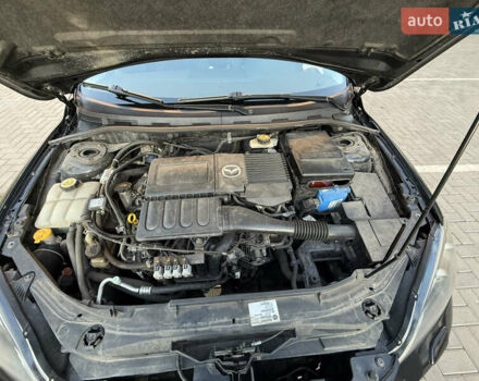 Черный Мазда 3, объемом двигателя 1.6 л и пробегом 211 тыс. км за 5999 $, фото 8 на Automoto.ua