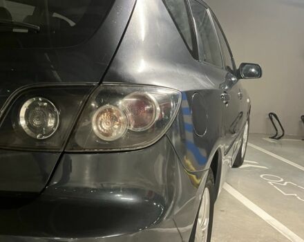 Чорний Мазда 3, об'ємом двигуна 1.6 л та пробігом 275 тис. км за 4790 $, фото 7 на Automoto.ua