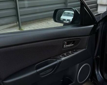 Чорний Мазда 3, об'ємом двигуна 1.6 л та пробігом 180 тис. км за 5700 $, фото 7 на Automoto.ua