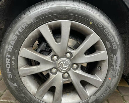 Черный Мазда 3, объемом двигателя 1.6 л и пробегом 210 тыс. км за 5200 $, фото 13 на Automoto.ua