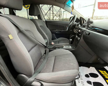 Черный Мазда 3, объемом двигателя 1.6 л и пробегом 265 тыс. км за 5999 $, фото 20 на Automoto.ua