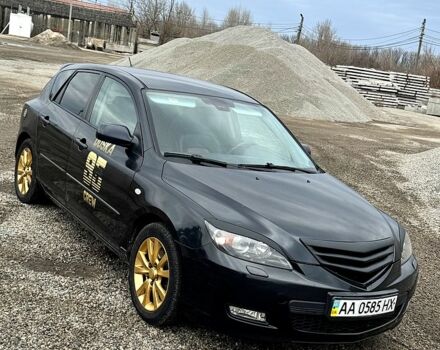 Черный Мазда 3, объемом двигателя 2 л и пробегом 275 тыс. км за 4200 $, фото 5 на Automoto.ua
