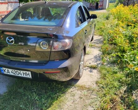 Черный Мазда 3, объемом двигателя 1.6 л и пробегом 325 тыс. км за 4600 $, фото 2 на Automoto.ua