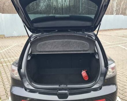 Черный Мазда 3, объемом двигателя 1.6 л и пробегом 182 тыс. км за 5500 $, фото 31 на Automoto.ua