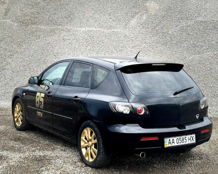 Черный Мазда 3, объемом двигателя 2 л и пробегом 275 тыс. км за 4200 $, фото 1 на Automoto.ua