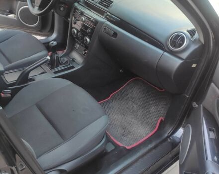 Черный Мазда 3, объемом двигателя 2 л и пробегом 298 тыс. км за 4600 $, фото 10 на Automoto.ua