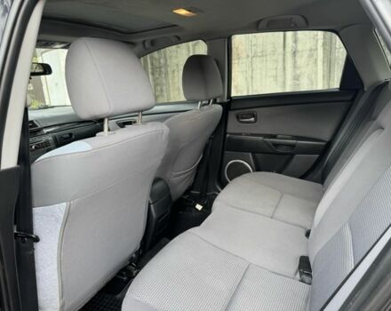 Черный Мазда 3, объемом двигателя 1.6 л и пробегом 215 тыс. км за 5850 $, фото 12 на Automoto.ua