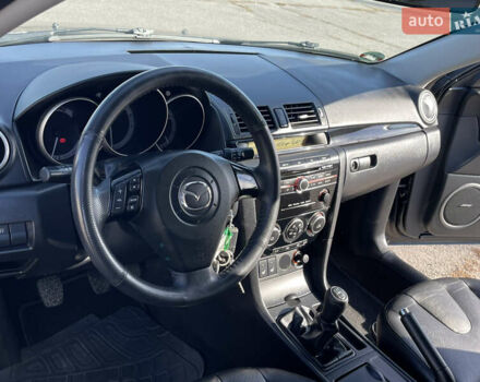 Черный Мазда 3, объемом двигателя 1.6 л и пробегом 107 тыс. км за 7400 $, фото 29 на Automoto.ua