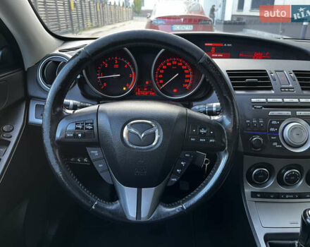 Черный Мазда 3, объемом двигателя 1.6 л и пробегом 235 тыс. км за 5799 $, фото 26 на Automoto.ua