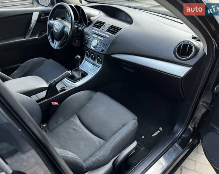 Черный Мазда 3, объемом двигателя 1.6 л и пробегом 235 тыс. км за 5799 $, фото 20 на Automoto.ua