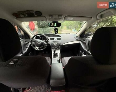 Черный Мазда 3, объемом двигателя 1.6 л и пробегом 244 тыс. км за 6500 $, фото 3 на Automoto.ua