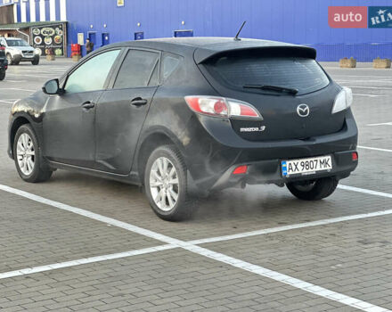 Черный Мазда 3, объемом двигателя 1.6 л и пробегом 127 тыс. км за 7500 $, фото 20 на Automoto.ua