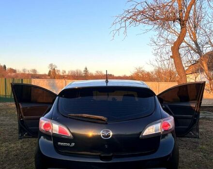 Черный Мазда 3, объемом двигателя 1.6 л и пробегом 230 тыс. км за 5200 $, фото 8 на Automoto.ua