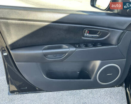 Черный Мазда 3, объемом двигателя 1.6 л и пробегом 107 тыс. км за 7400 $, фото 30 на Automoto.ua