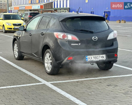 Черный Мазда 3, объемом двигателя 1.6 л и пробегом 127 тыс. км за 7500 $, фото 19 на Automoto.ua