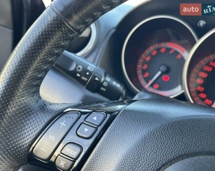 Черный Мазда 3, объемом двигателя 1.6 л и пробегом 107 тыс. км за 7400 $, фото 54 на Automoto.ua