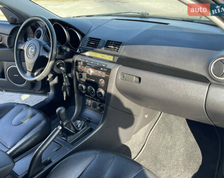 Черный Мазда 3, объемом двигателя 1.6 л и пробегом 107 тыс. км за 7400 $, фото 37 на Automoto.ua