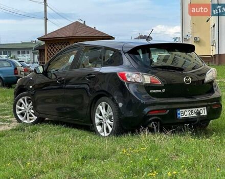 Черный Мазда 3, объемом двигателя 1.6 л и пробегом 150 тыс. км за 6500 $, фото 2 на Automoto.ua