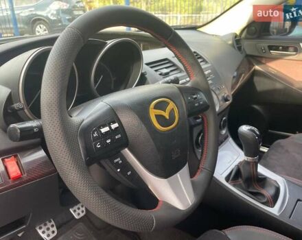 Черный Мазда 3, объемом двигателя 2.3 л и пробегом 194 тыс. км за 11900 $, фото 2 на Automoto.ua