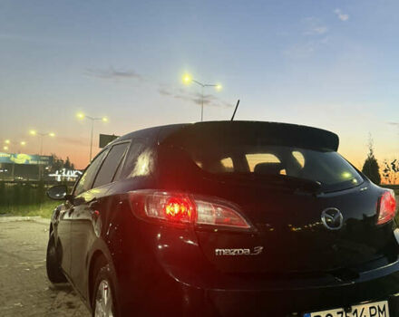 Черный Мазда 3, объемом двигателя 1.56 л и пробегом 243 тыс. км за 6300 $, фото 12 на Automoto.ua
