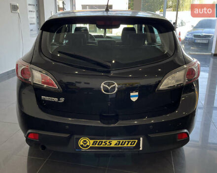 Черный Мазда 3, объемом двигателя 1.6 л и пробегом 219 тыс. км за 6700 $, фото 5 на Automoto.ua