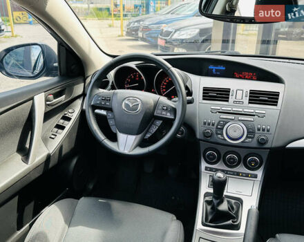Чорний Мазда 3, об'ємом двигуна 2 л та пробігом 188 тис. км за 8200 $, фото 21 на Automoto.ua
