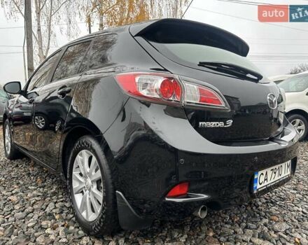 Черный Мазда 3, объемом двигателя 1.6 л и пробегом 296 тыс. км за 6500 $, фото 5 на Automoto.ua