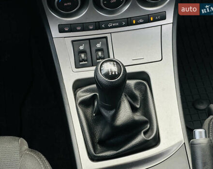 Чорний Мазда 3, об'ємом двигуна 2 л та пробігом 188 тис. км за 8200 $, фото 29 на Automoto.ua