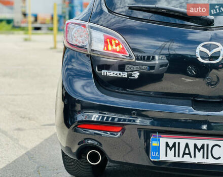 Чорний Мазда 3, об'ємом двигуна 2 л та пробігом 188 тис. км за 8200 $, фото 6 на Automoto.ua