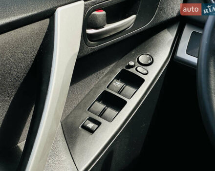 Чорний Мазда 3, об'ємом двигуна 2 л та пробігом 188 тис. км за 8200 $, фото 31 на Automoto.ua