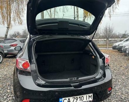 Черный Мазда 3, объемом двигателя 1.6 л и пробегом 296 тыс. км за 6500 $, фото 1 на Automoto.ua