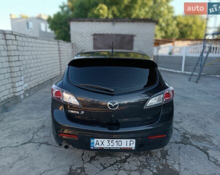 Чорний Мазда 3, об'ємом двигуна 1.6 л та пробігом 280 тис. км за 5750 $, фото 9 на Automoto.ua