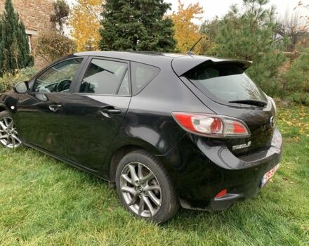 Черный Мазда 3, объемом двигателя 1.6 л и пробегом 220 тыс. км за 3600 $, фото 1 на Automoto.ua